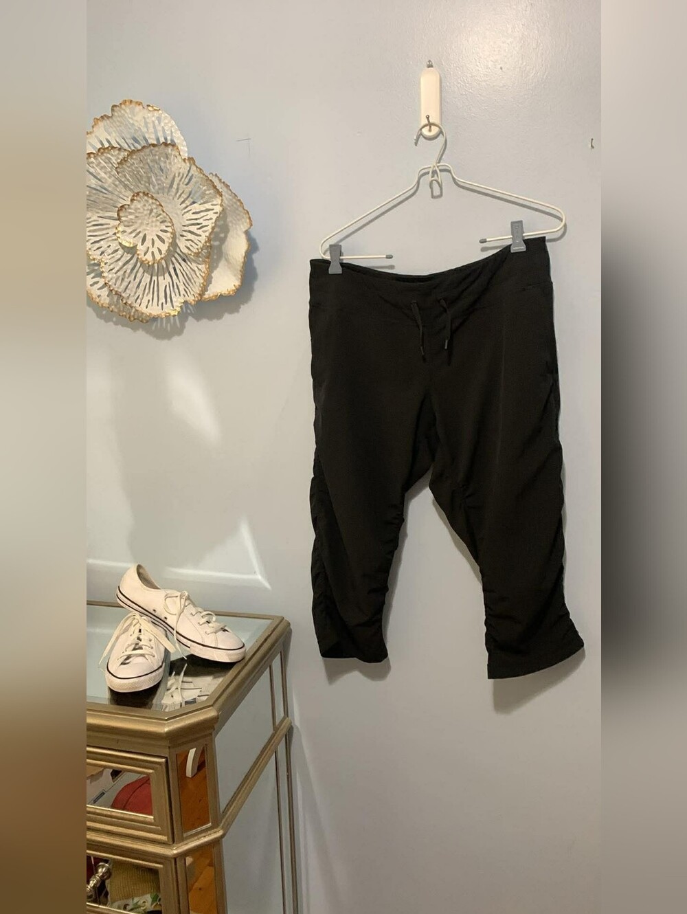 kirkland Black Cropped Active Leggings